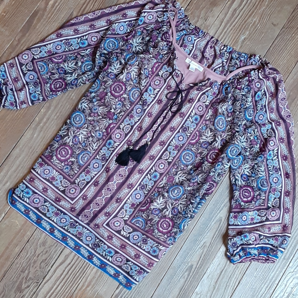 DB Established 1962 Sheer Boho Top NWOT
